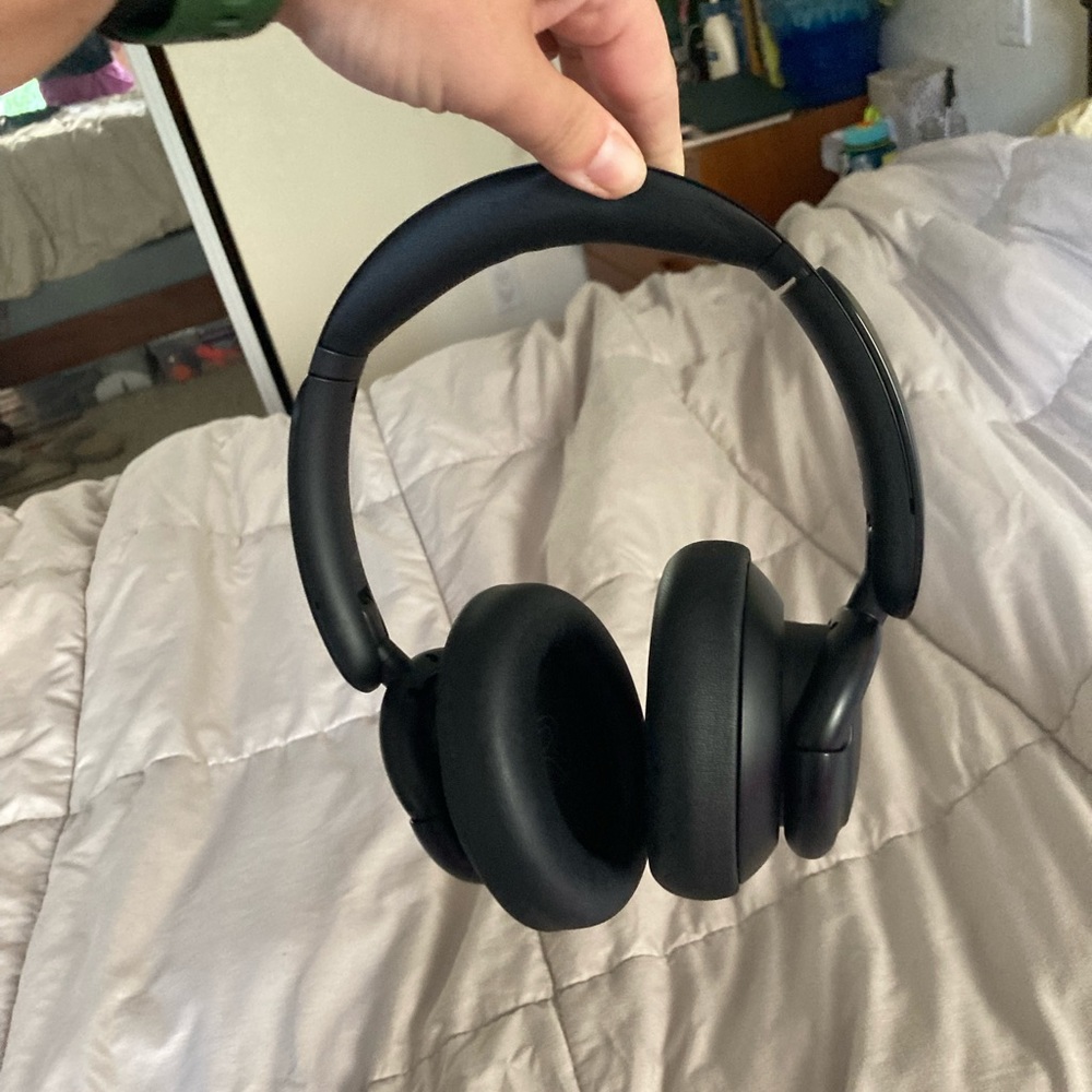 Anker Soundcore Q30